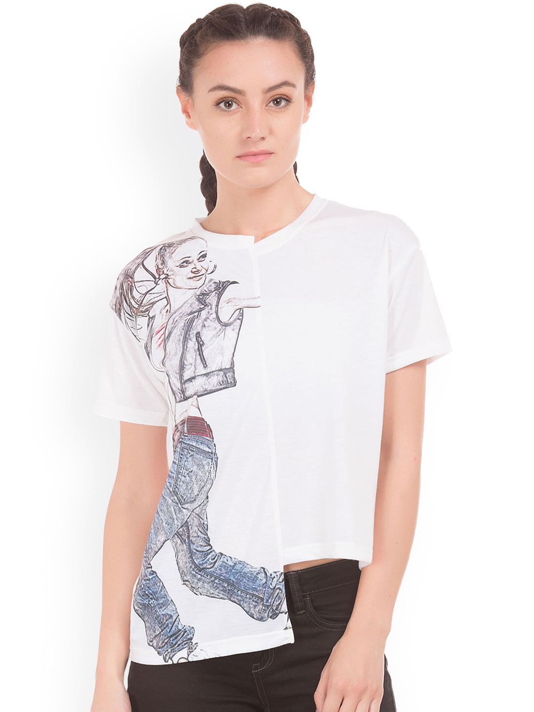 

Sugr Women Off-White Printed Round Neck T-shirt