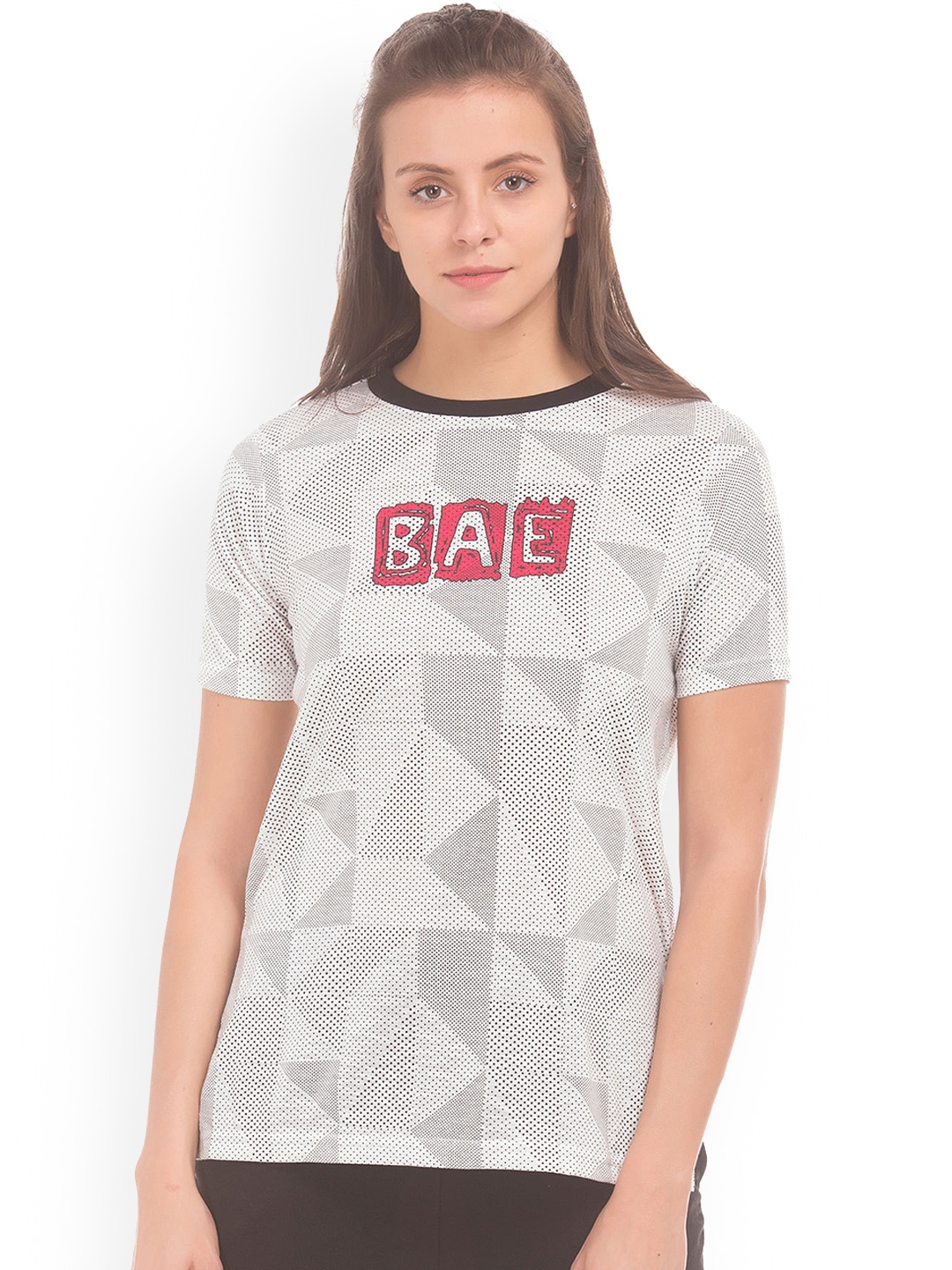

Sugr Women Off-White Printed Round Neck T-shirt