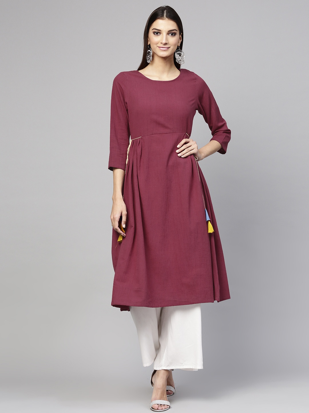 

SASSAFRAS Women Wine-Coloured Solid A-Line Kurta, Burgundy