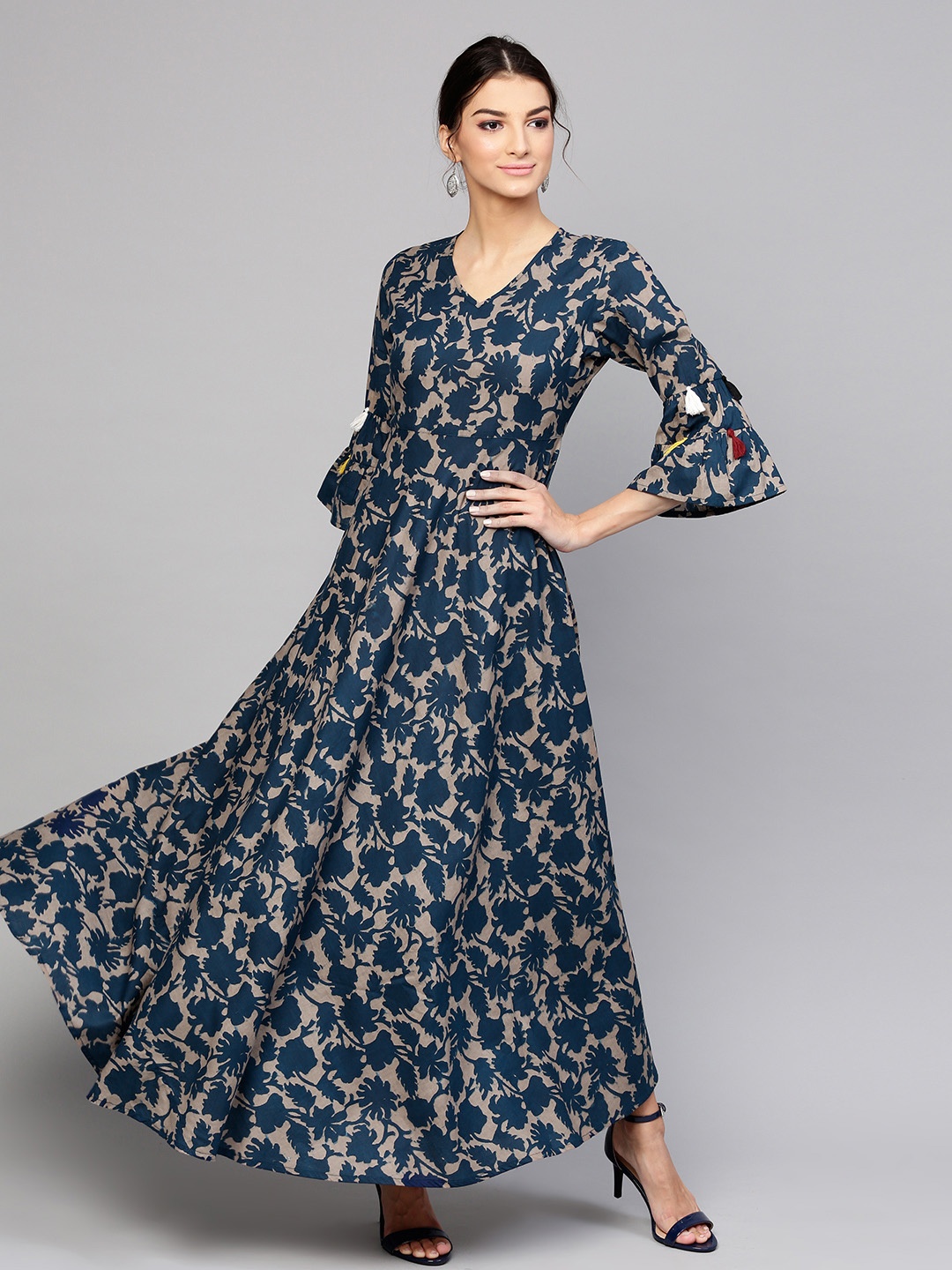 

SASSAFRAS Women Navy Blue & Taupe Printed Tiered Maxi Dress