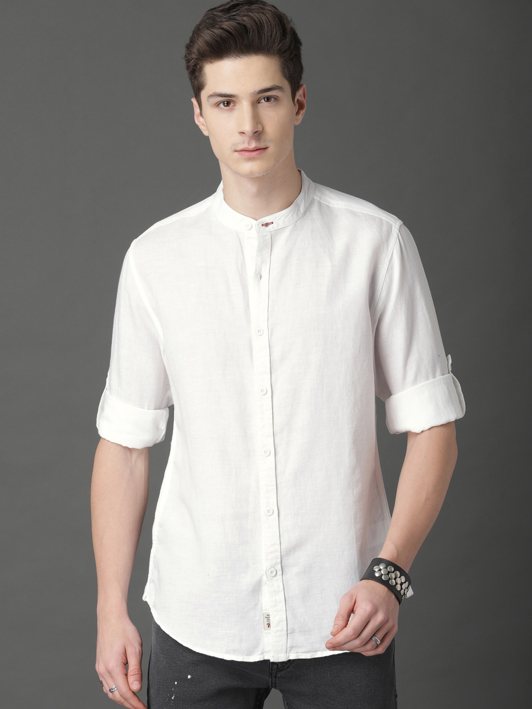 

Roadster Men White Cotton Linen Casual Shirt