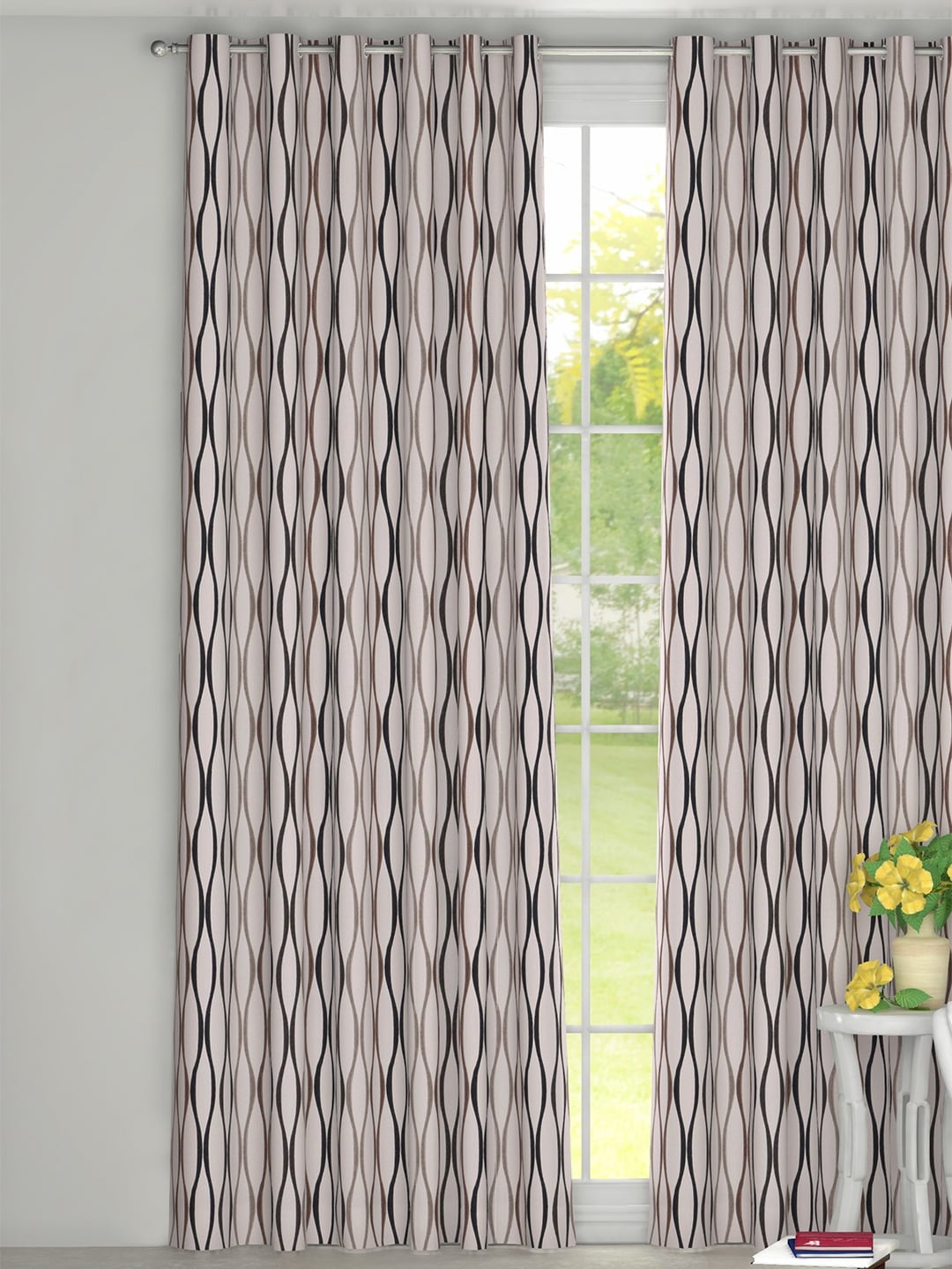 

GM Beige & Brown Single Door Curtains