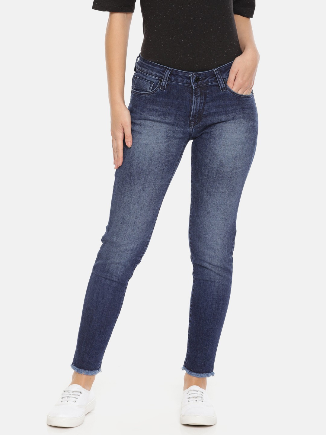 

Pepe Jeans Women Blue Lola Slim Fit Mid-Rise Clean Look Stretchable Cropped Jeans