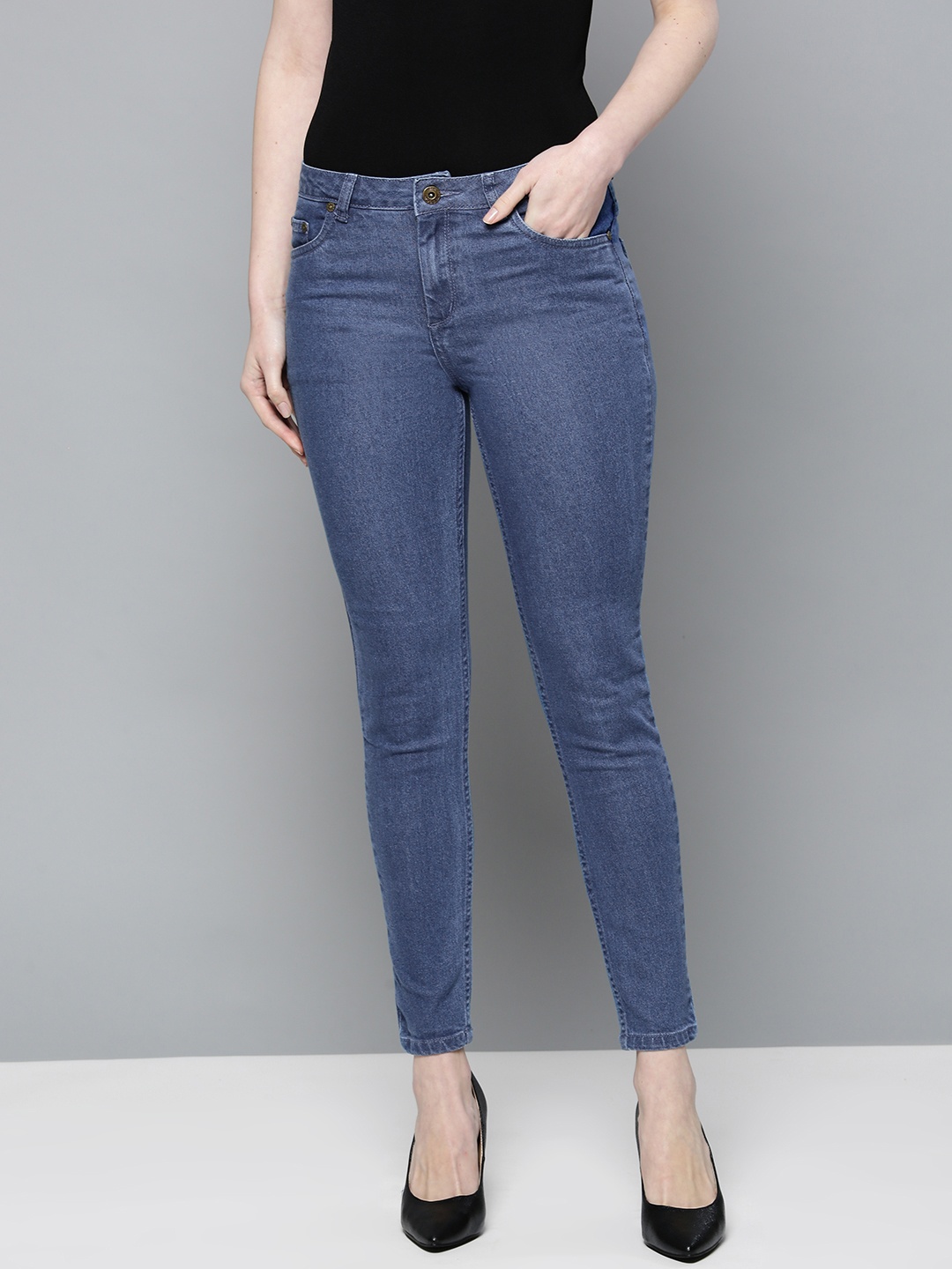 

Chemistry Women Blue Mid-Rise Clean Look Stretchable Jeans