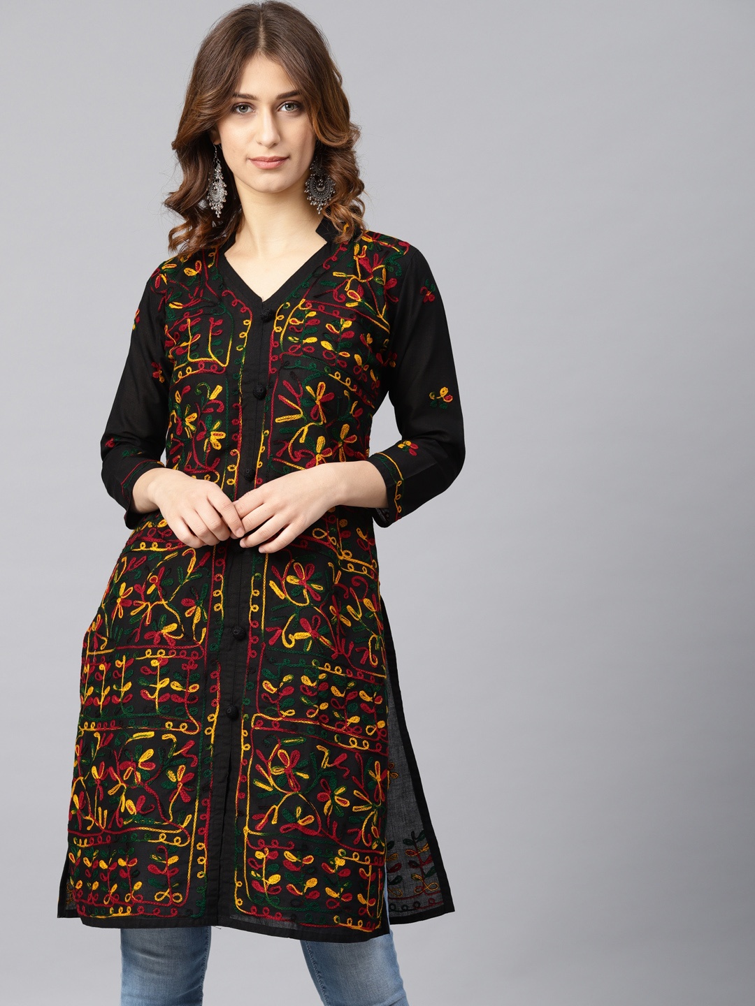 

Saadgi Black Chikankari Embroidered Kurta