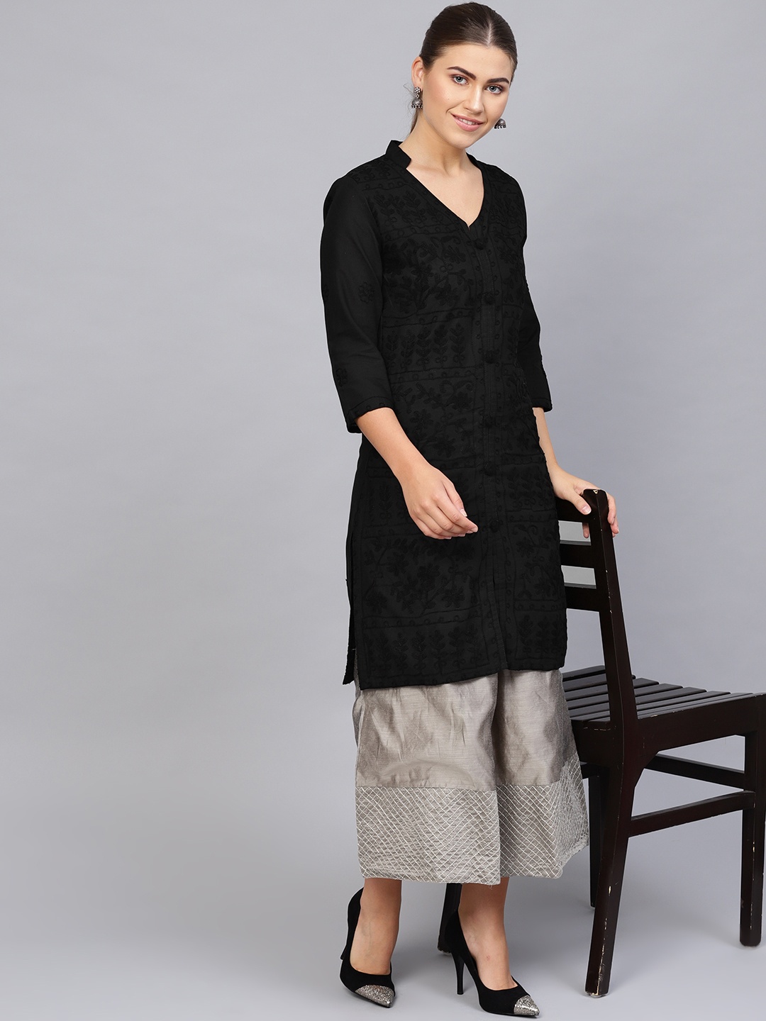 

Saadgi Black Chikankari Embroidered Kurta