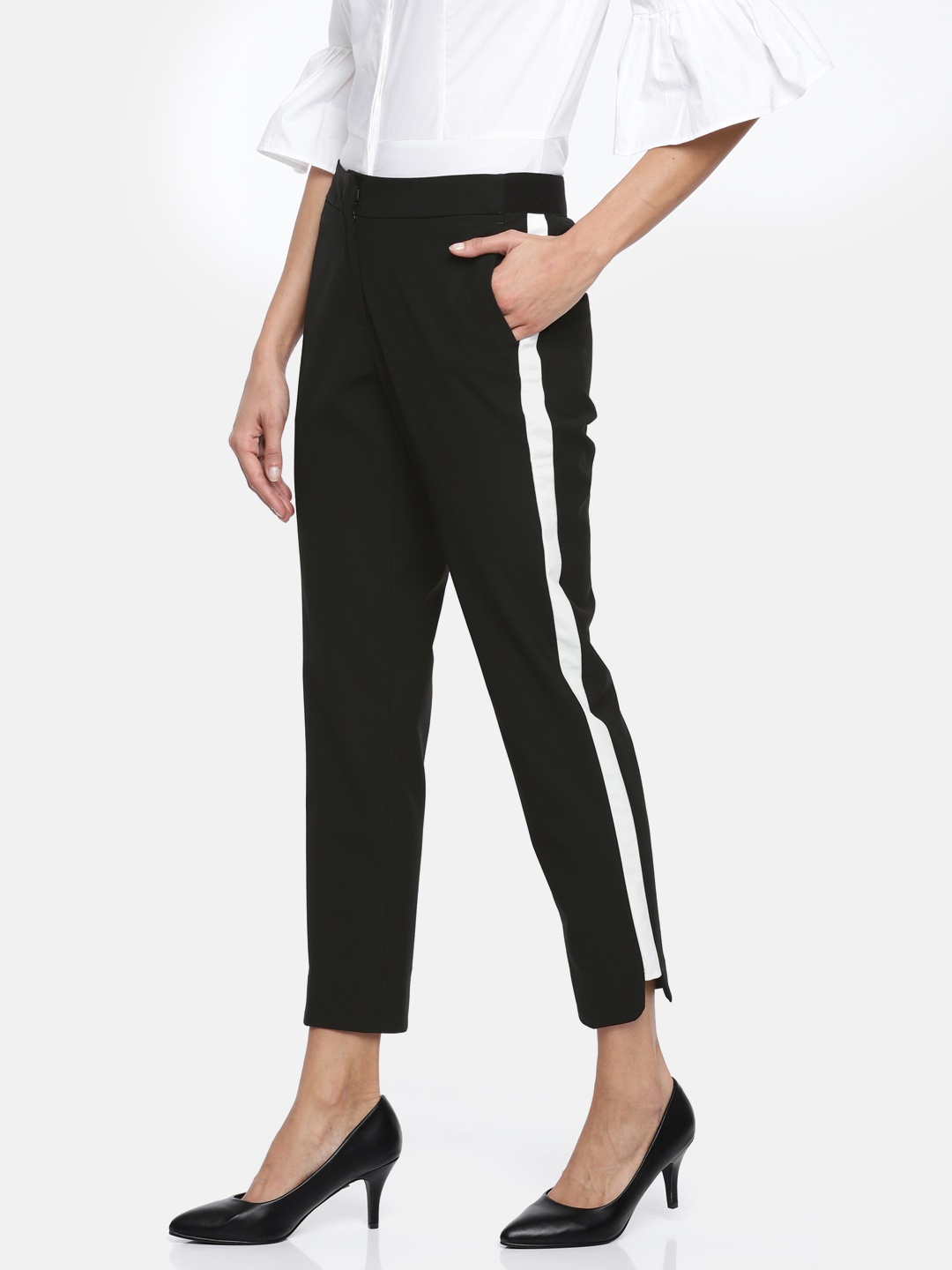 

Allen Solly Woman Women Black Regular Fit Solid Cropped Formal Trousers