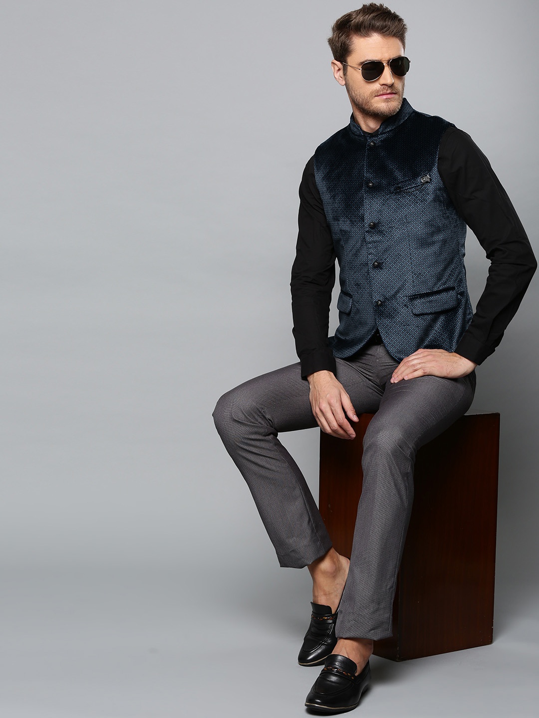 

Blackberrys Men Navy Blue Printed Slim Fit Velvet Finish Smart Casual Nehru Jacket