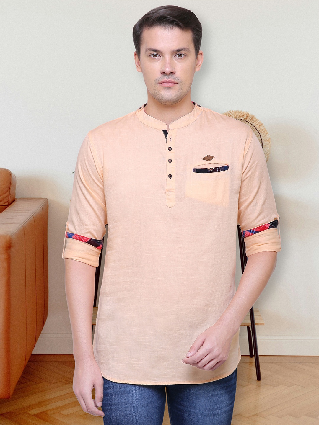 

Kuons Avenue Men Peach-Coloured Solid Straight Kurta