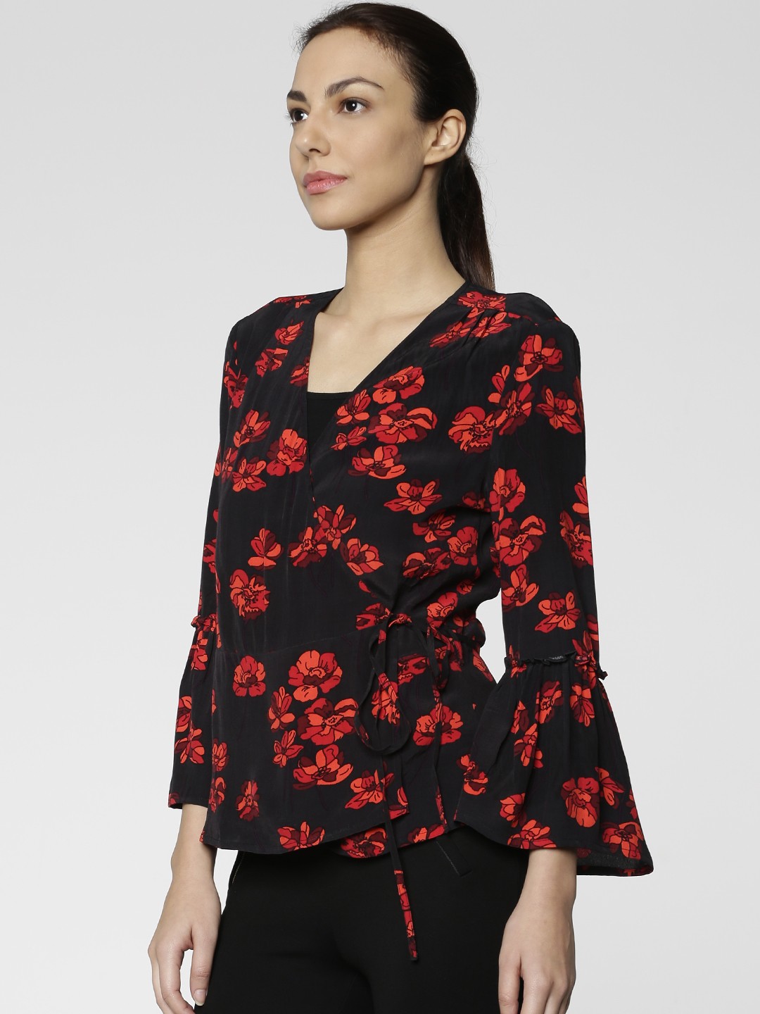 

ONLY Women Black & Red Printed Wrap Top