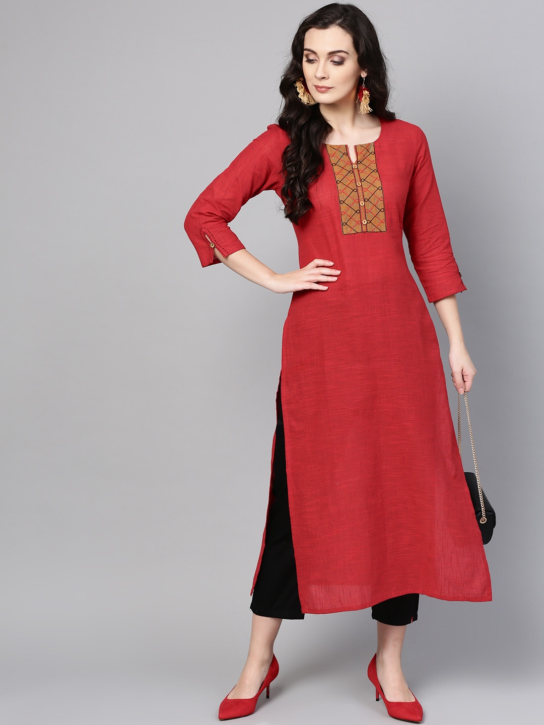 

Varanga Women Red Handloom Straight Kurta