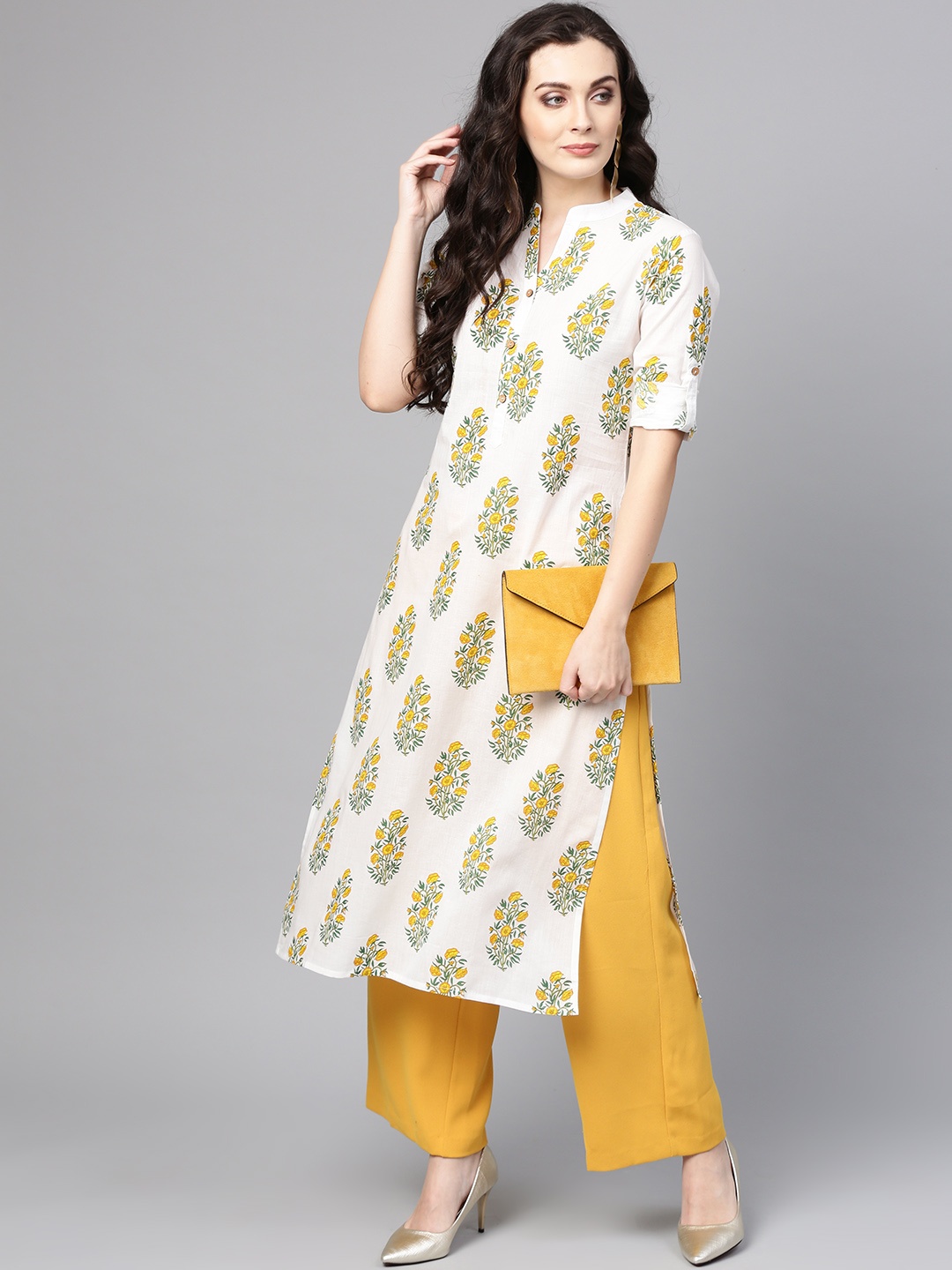 

Varanga Women White & Yellow Printed Straight Kurta