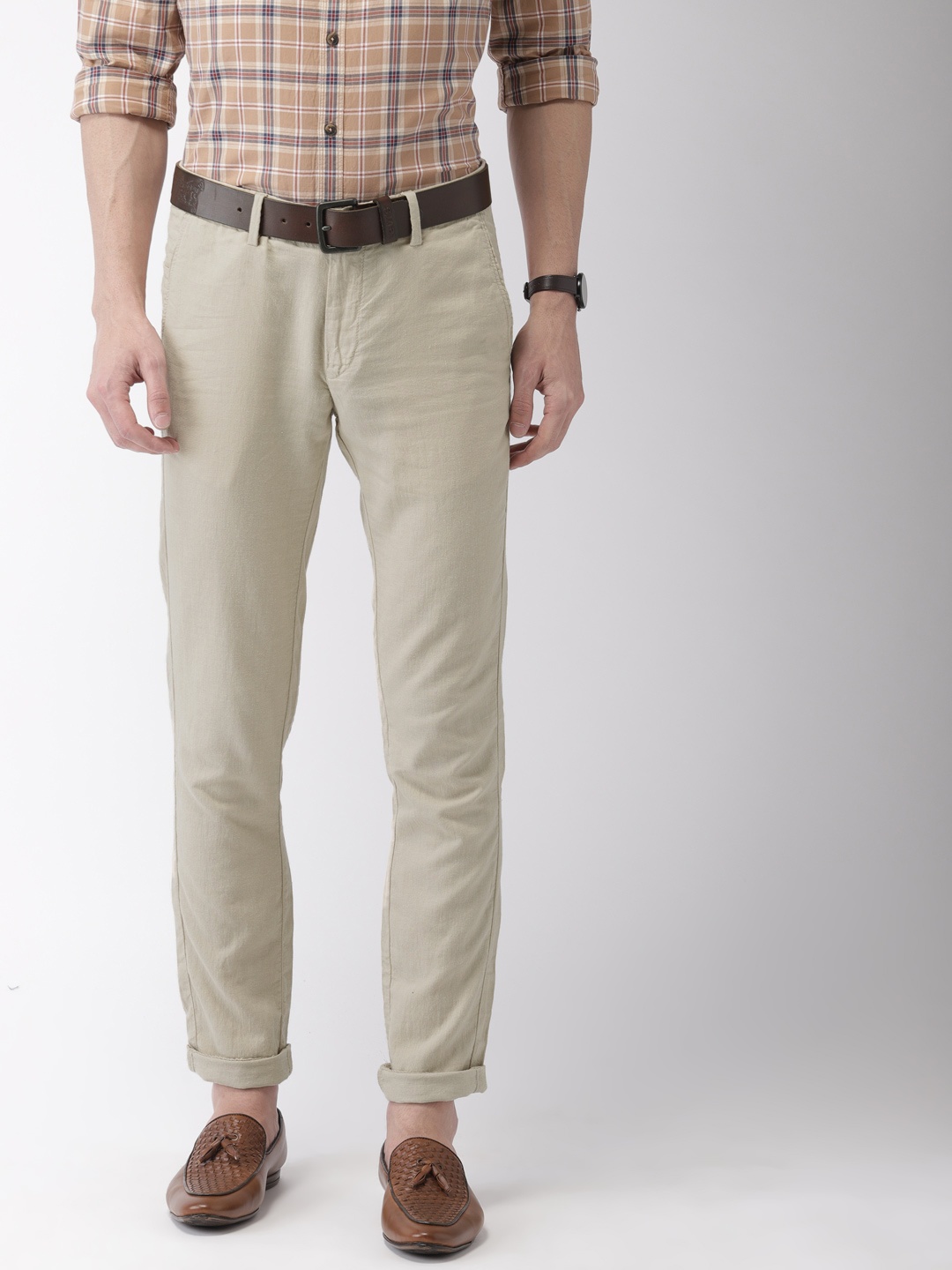 

Indian Terrain Men Beige Brooklyn Slim Fit Solid Regular Smart Casual Trousers