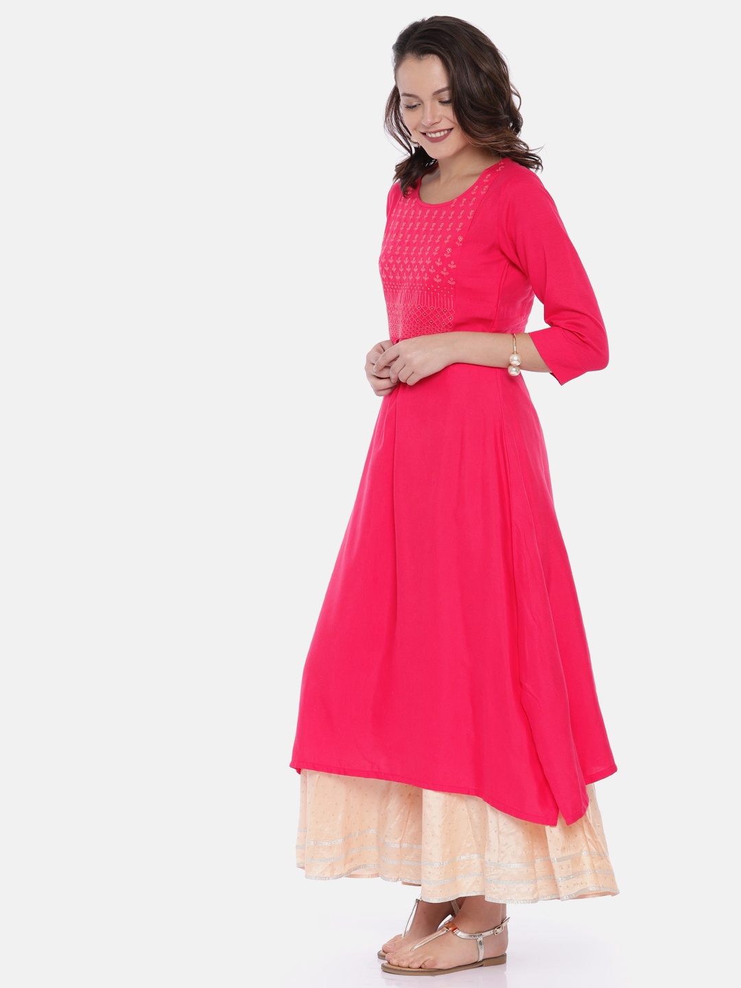 

Span Women Pink Embroidered A-Line Kurta