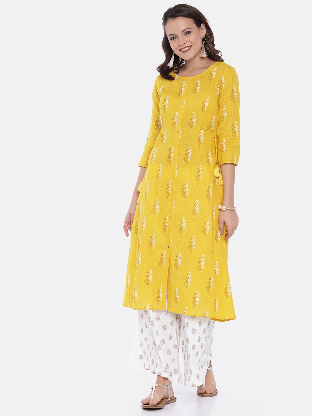 

Span Women Mustard Yellow Printed Straight Kurta