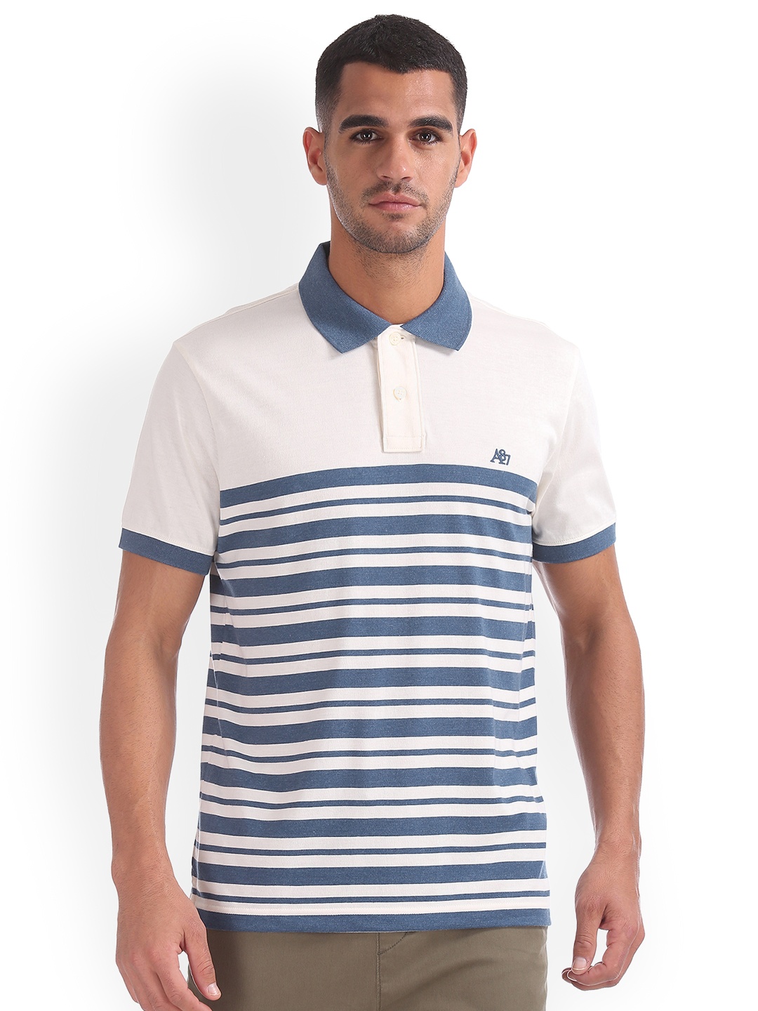 

Aeropostale Men Blue Striped Polo Collar Pure Cotton T-shirt