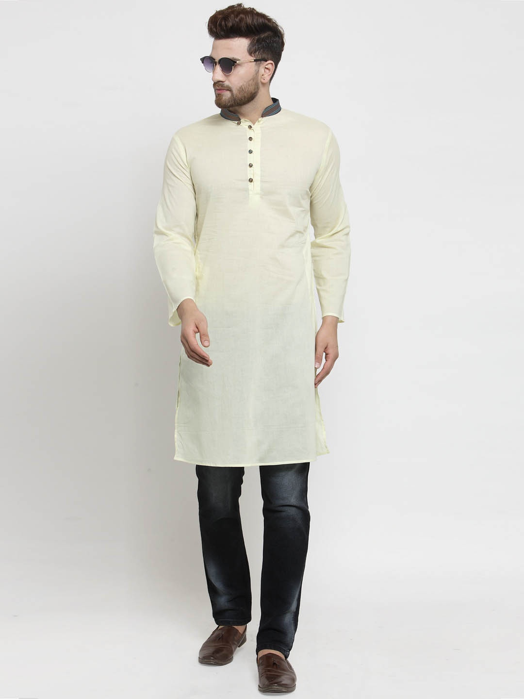 

Purple State Men Yellow Solid Straight Kurta