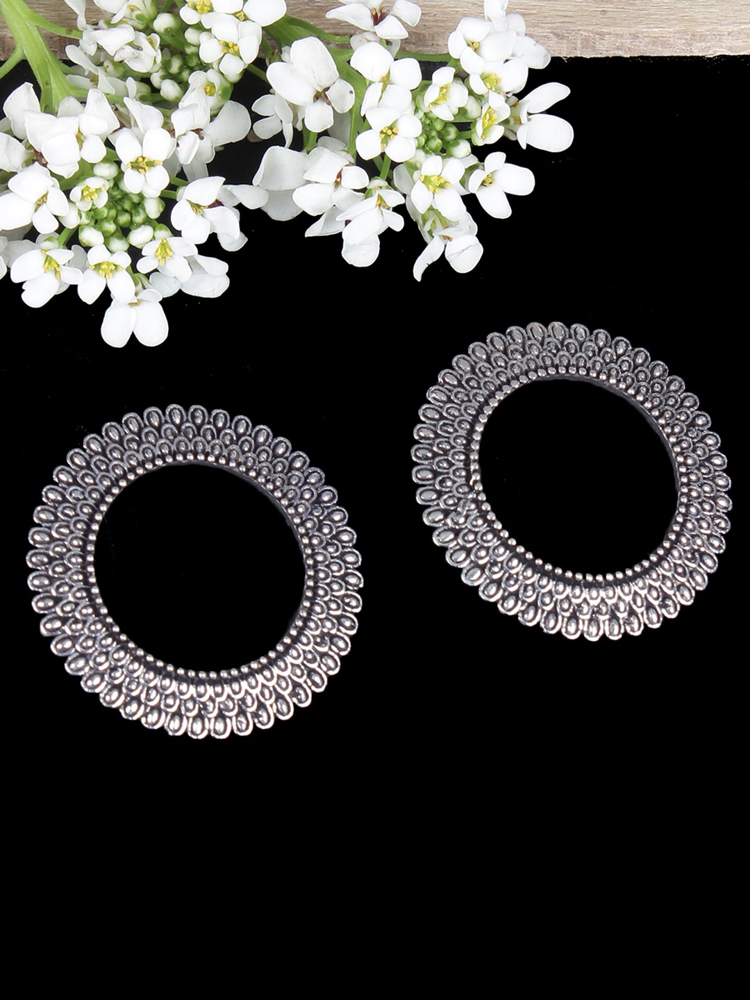 

FIROZA Silver-Toned Oxidised Circular Studs