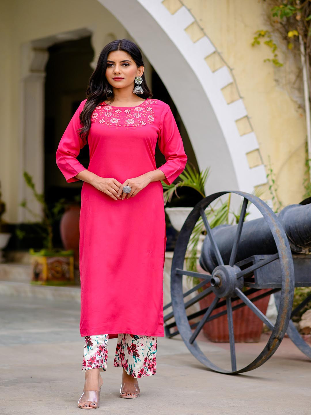 

Yufta Women Pink & Sea Green Yoke Design Kurta with Palazzos