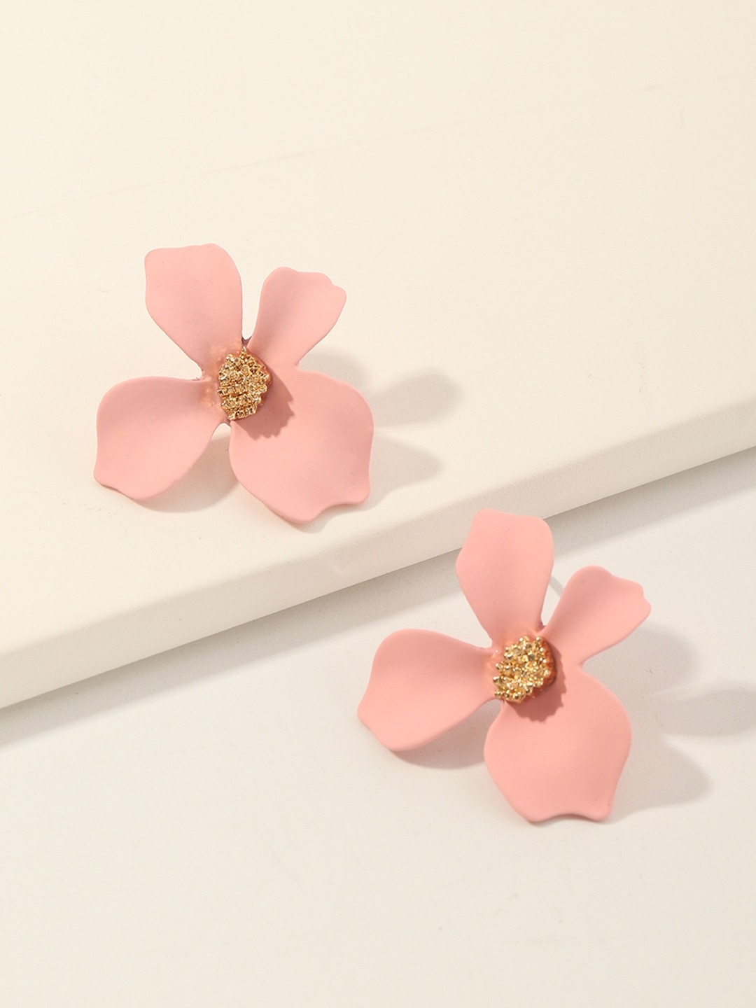 

OOMPH Gold-Toned & Pink Floral Studs