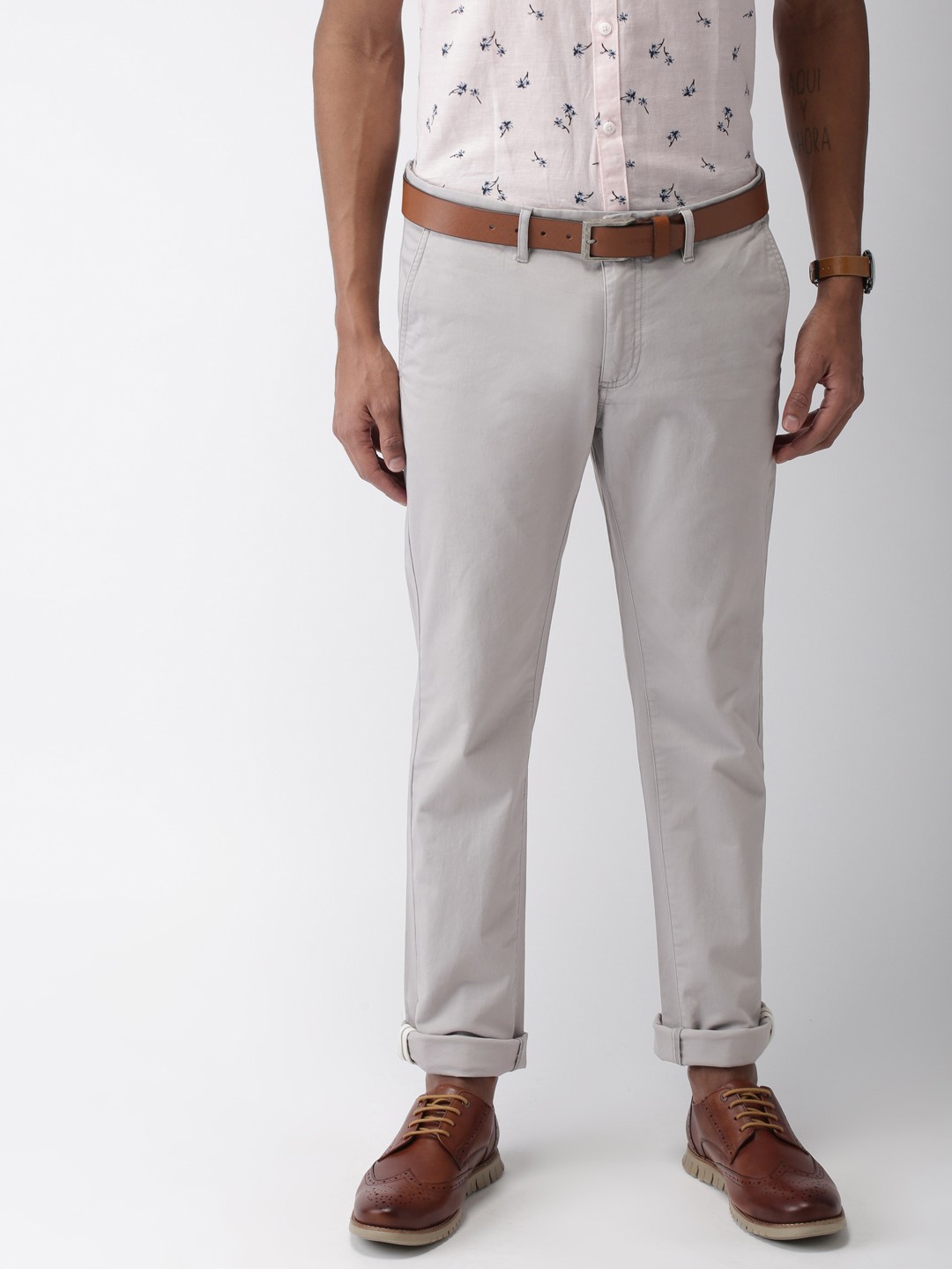 

Indian Terrain Men Grey Brooklyn Slim Fit Solid Chinos