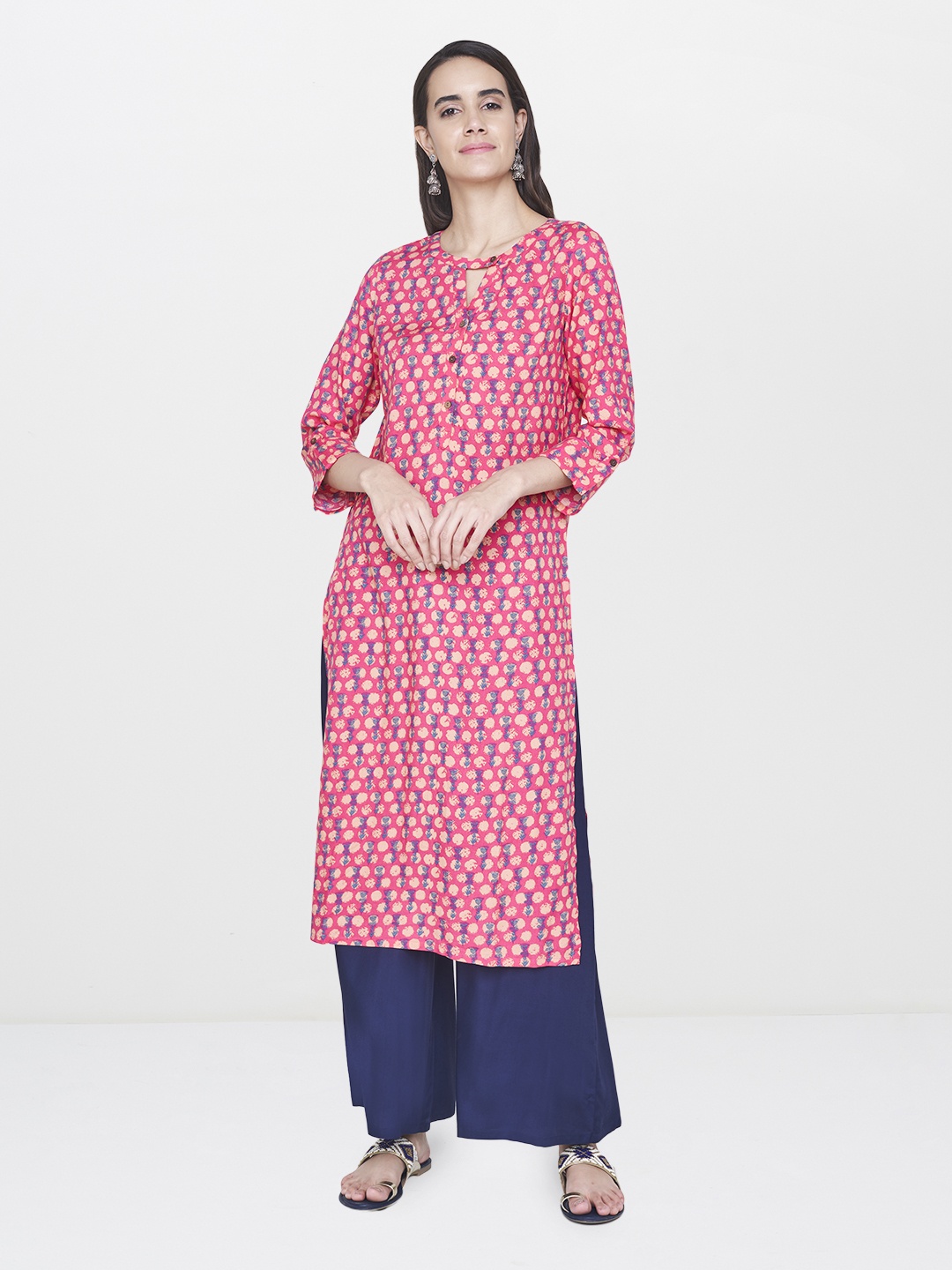 

Global Desi Women Pink Printed Straight Kurta