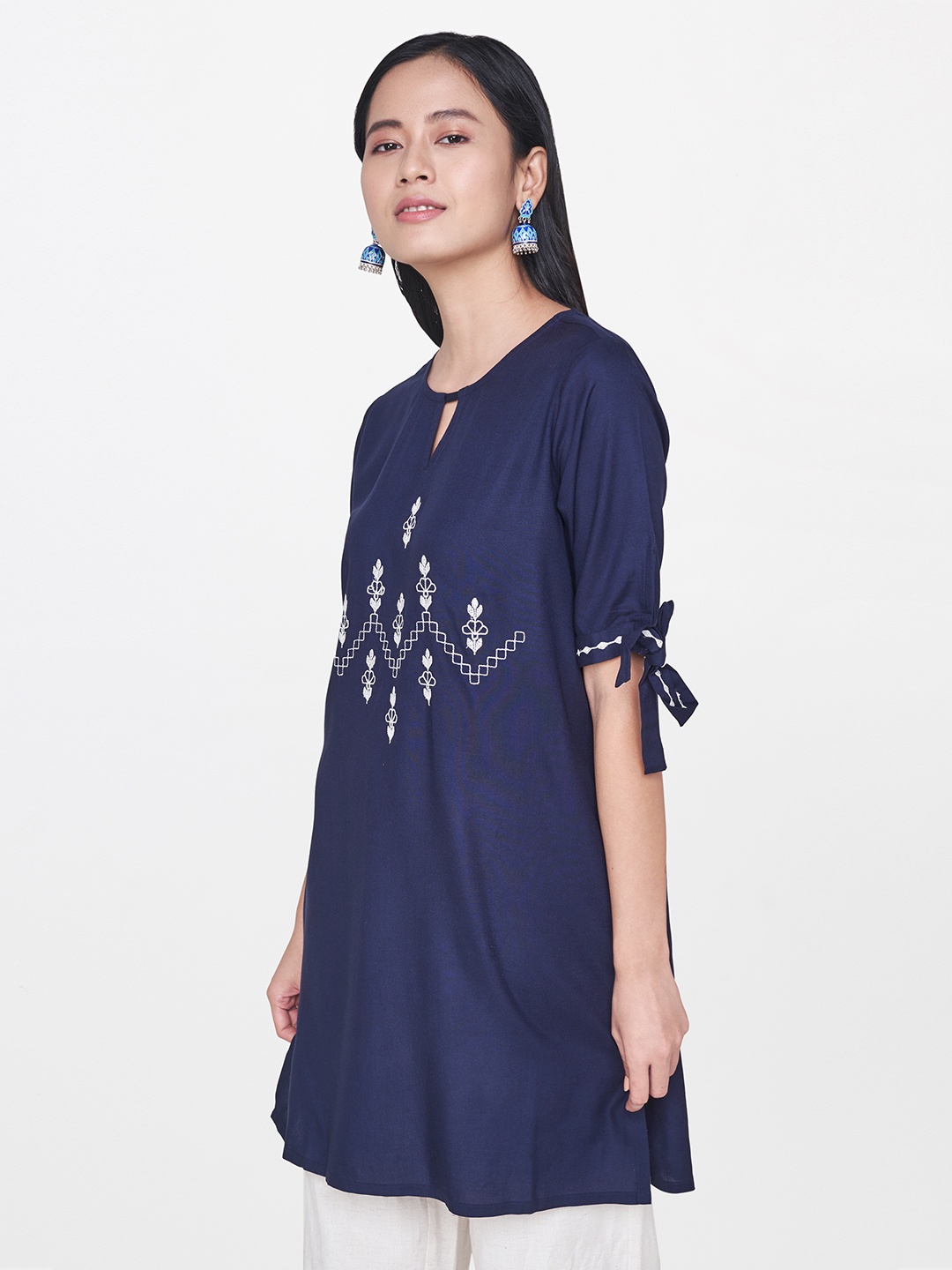 

Global Desi Navy Embroidered Tunic, Navy blue