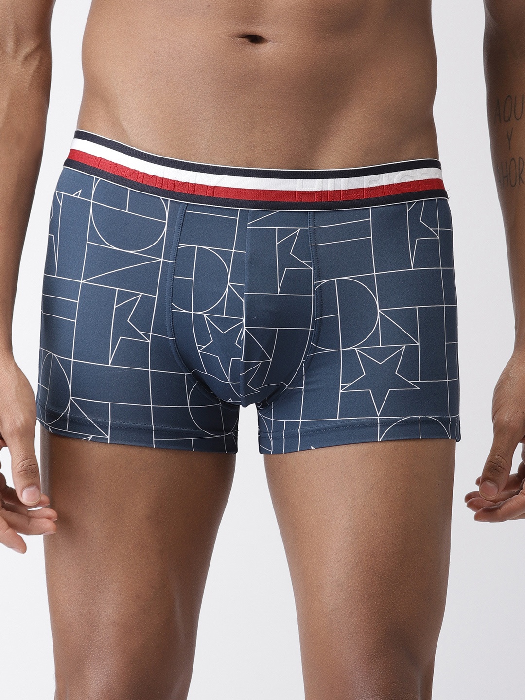 

Tommy Hilfiger Men Navy Blue & White Printed Trunks P9AB4181