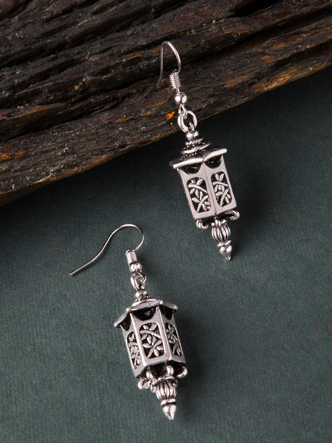 

Rubans Silver-Toned Oxidised Contemporary Drop Earrings