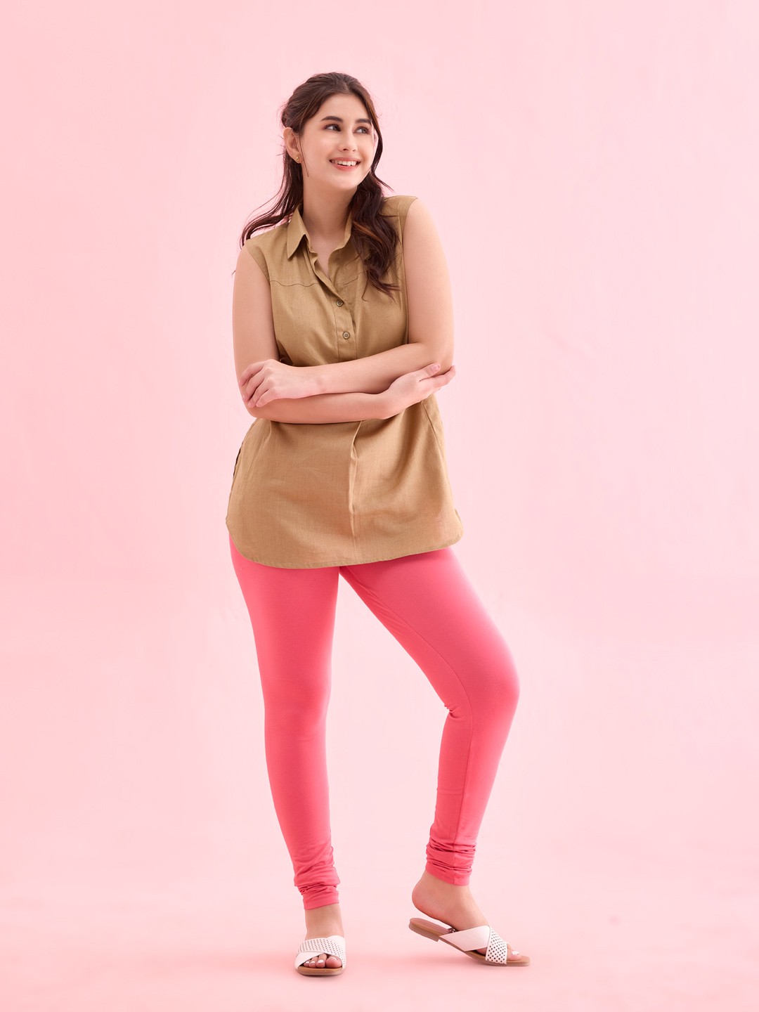 

Go Colors Women Pink Solid Churidar Length Leggings