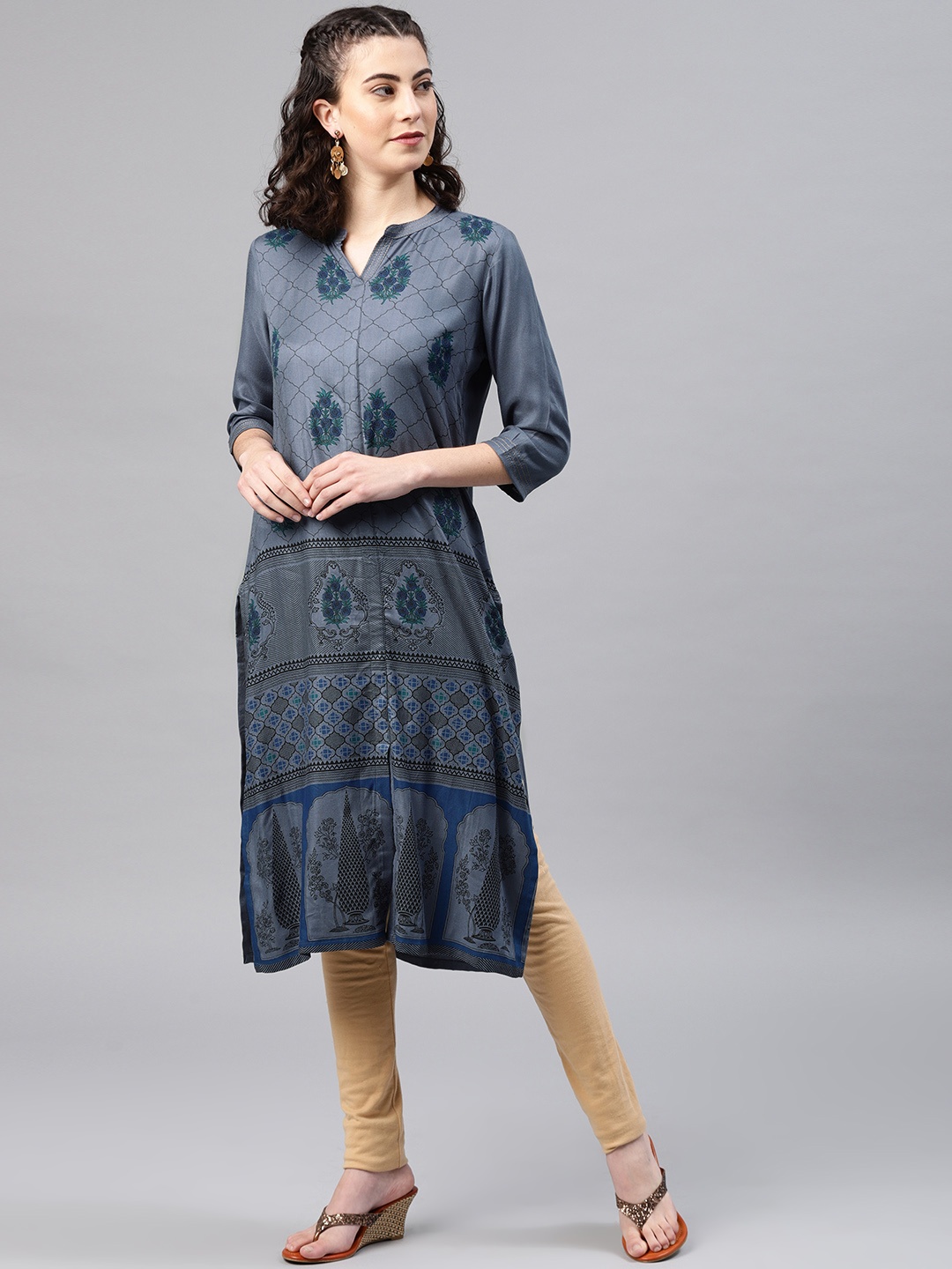 

Alena Women Blue & Black Printed Straight Kurta