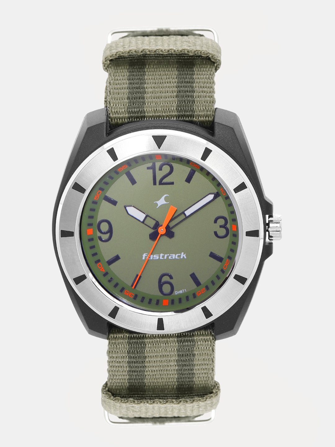 

Fastrack Men Olive Green Analogue Watch 9298PV09_OR2