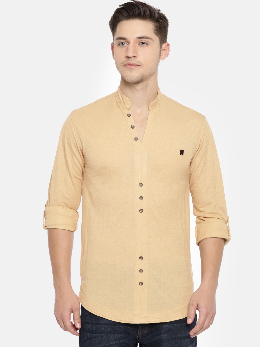 

The Indian Garage Co Men Beige Slim Fit Solid Casual Shirt