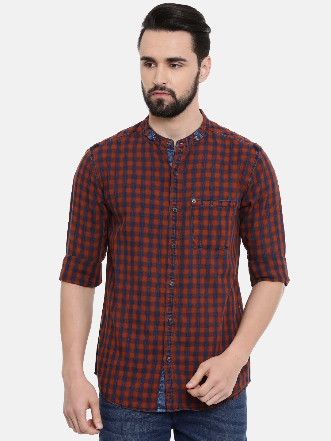 

SPYKAR Men Brown & Blue Slim Fit Checked Casual Shirt
