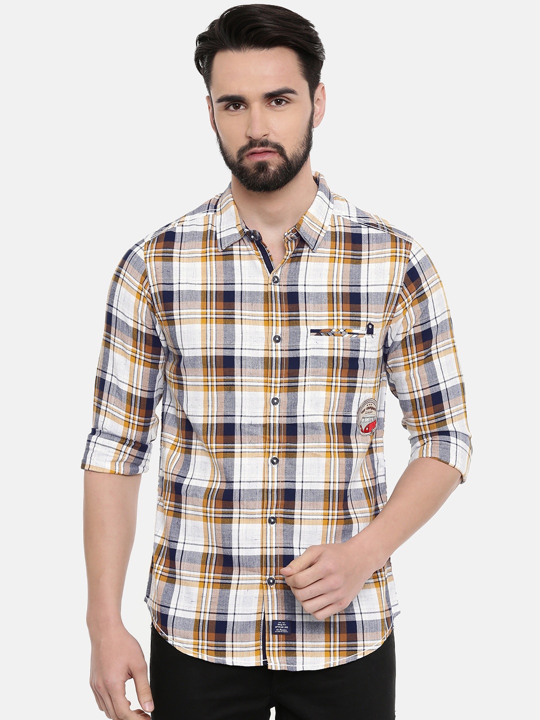 

SPYKAR Men White & Navy Blue Checked Casual Shirt