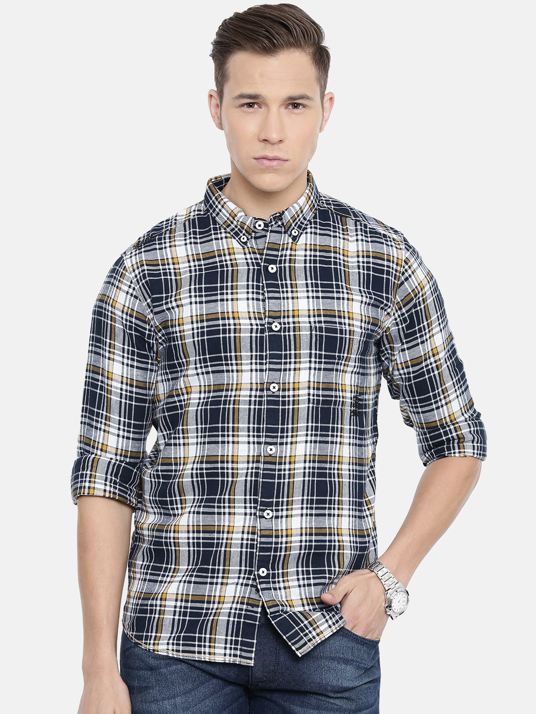 

SPYKAR Men Navy Blue & White Slim Fit Checked Casual Shirt