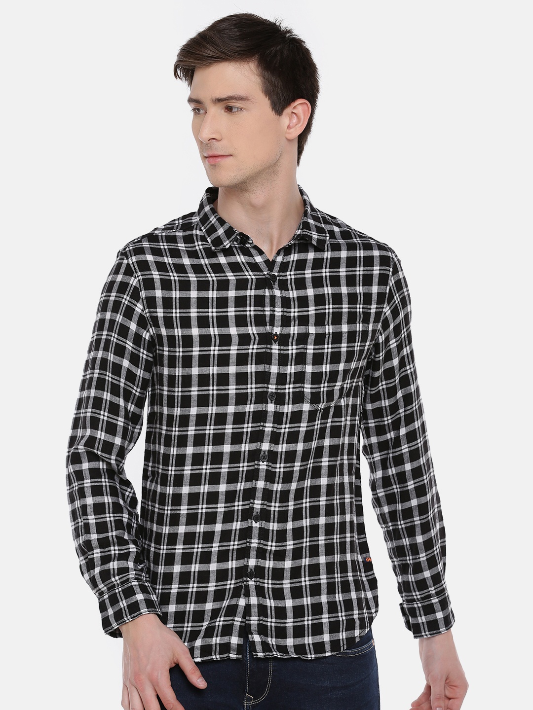 

SPYKAR Men Black & White Slim Fit Checked Casual Shirt