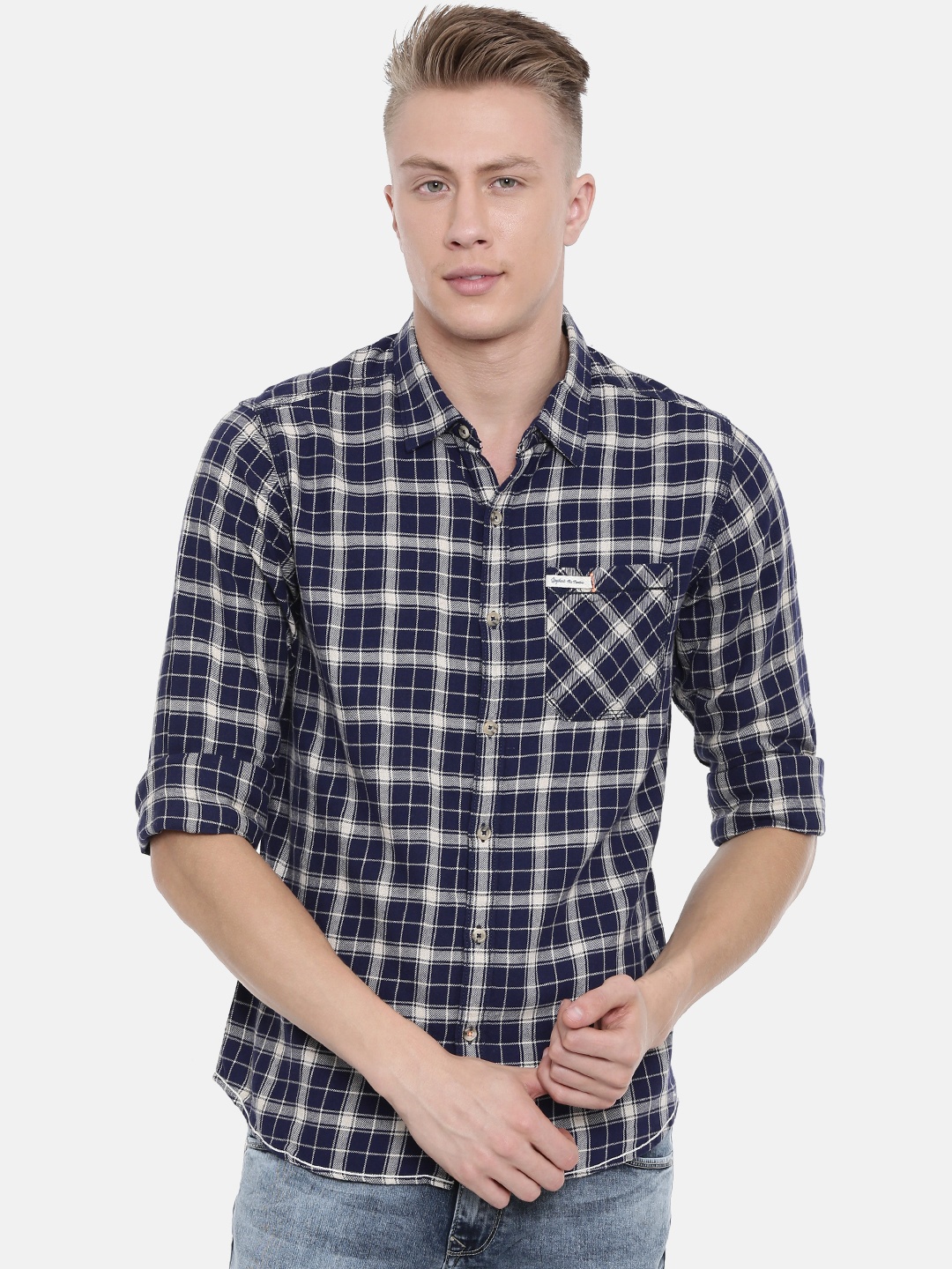 

SPYKAR Men Navy Blue & Off-White Slim Fit Checked Casual Shirt