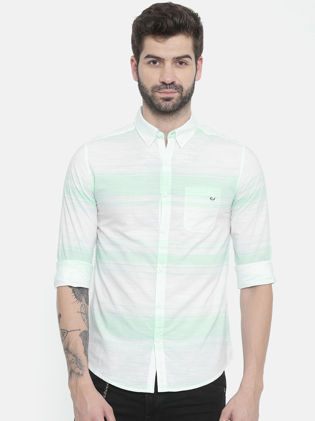

SPYKAR Men Green Slim Fit Striped Casual Shirt