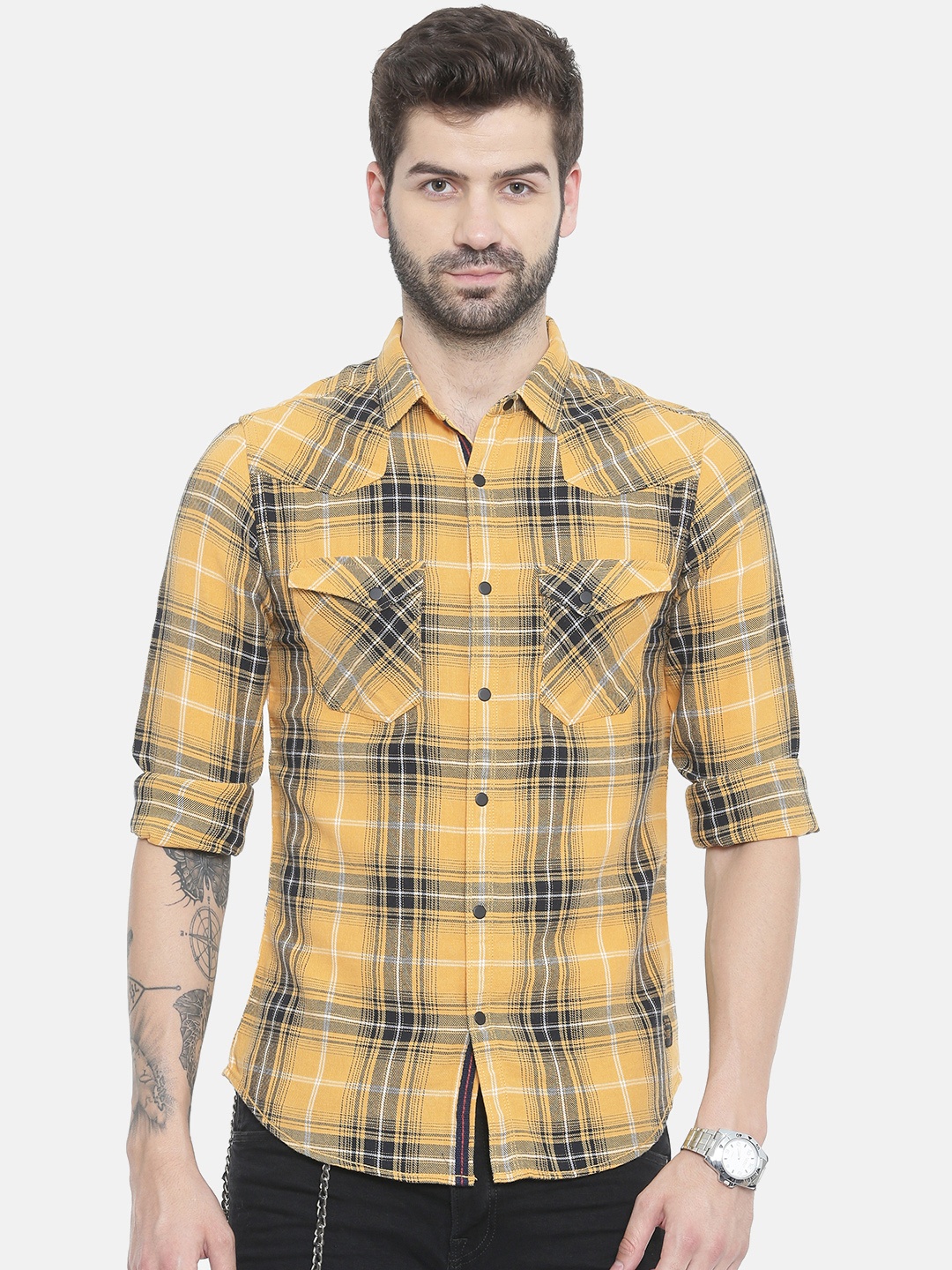 

SPYKAR Men Yellow & Black Slim Fit Checked Casual Shirt