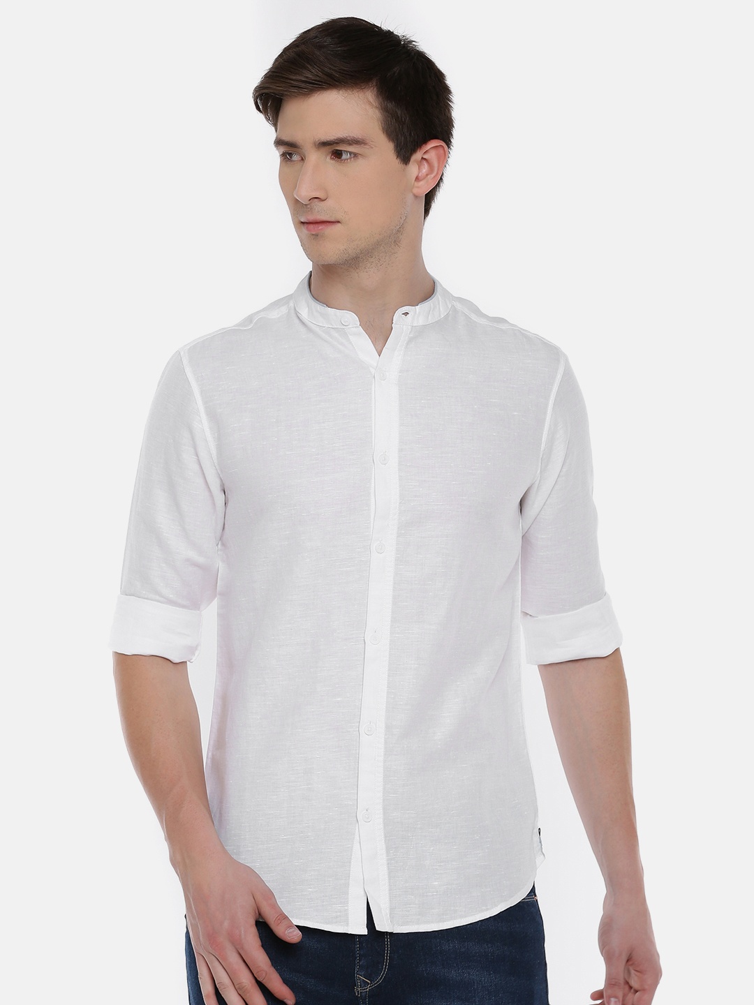 

SPYKAR Men White Slim Fit Solid Casual Shirt
