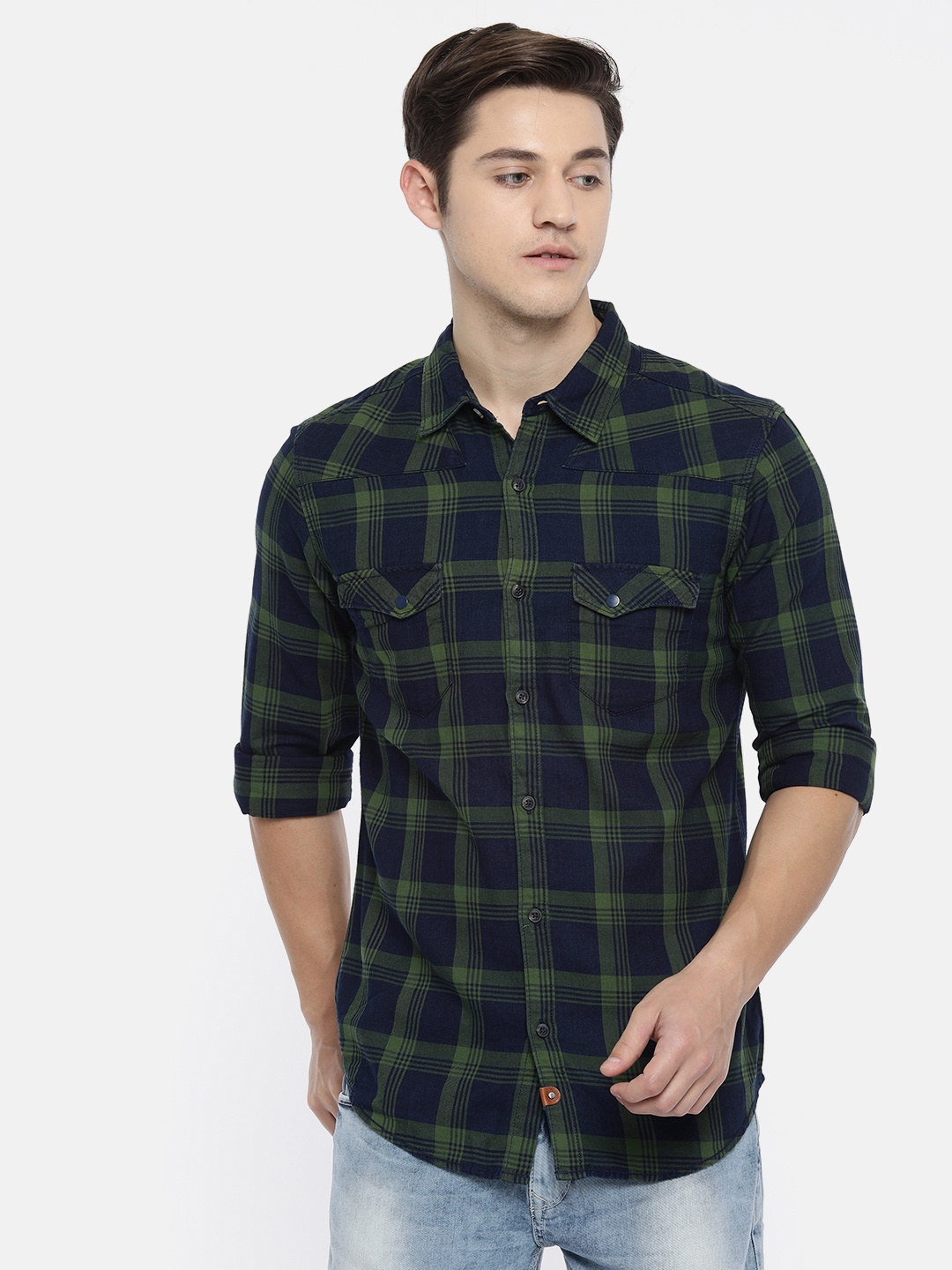 

SPYKAR Men Green & Blue Slim Fit Checked Casual Shirt