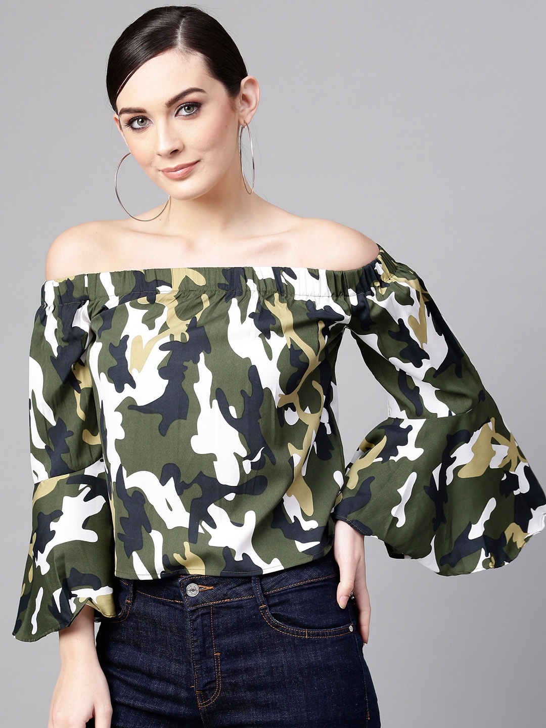 

Pannkh Women Green & White Printed Bardot Top