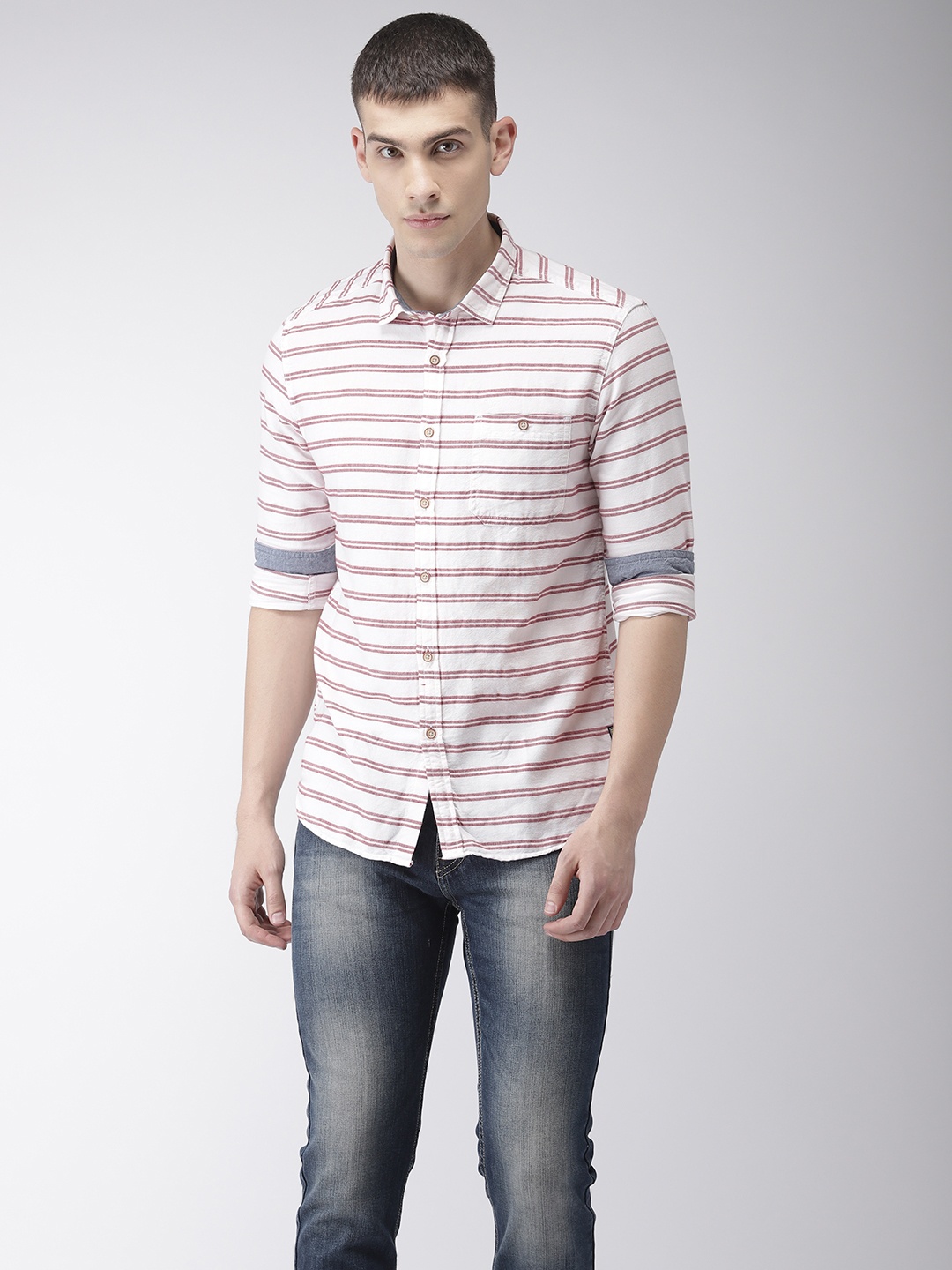 

Flying Machine Men Off-White & Red Slim Fit Striped Casual Shirt