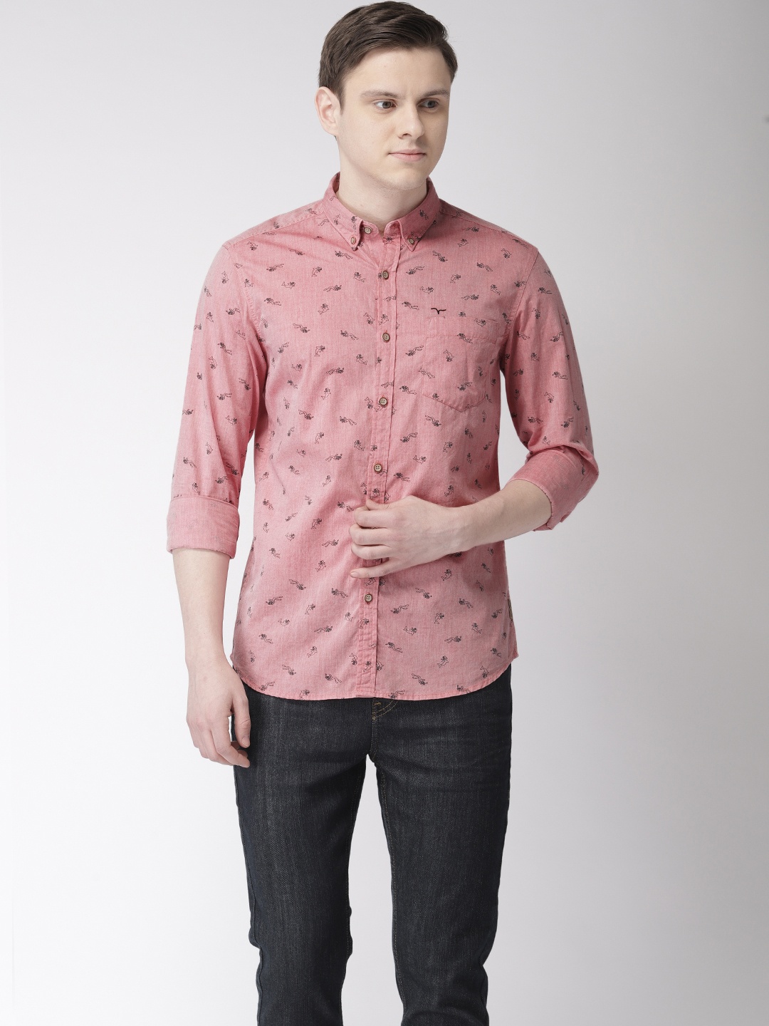 

Flying Machine Men Pink Slim Fit Printed Casual Shirt