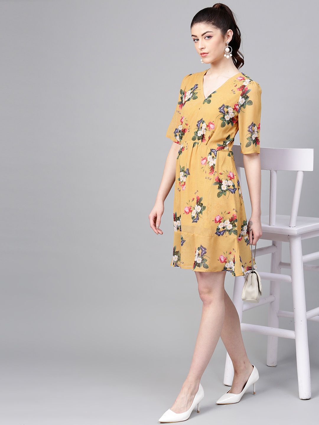

SASSAFRAS Women Mustard Yellow & Green Printed A-Line Dress