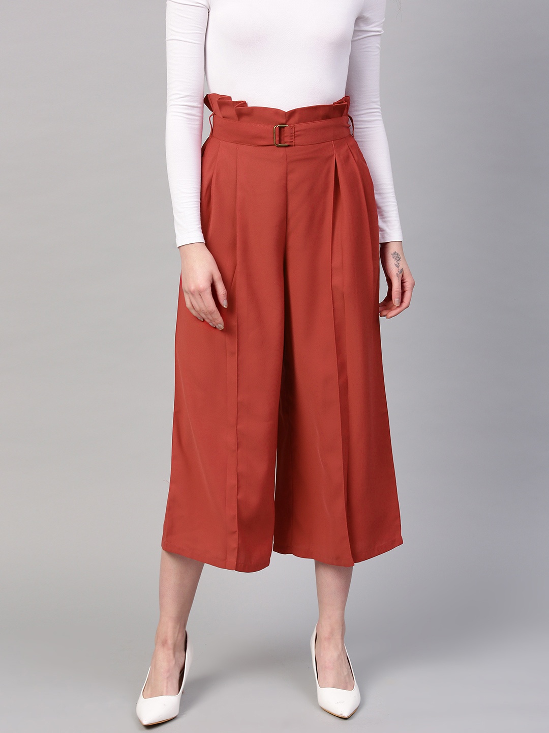

SASSAFRAS Women Rust Red Regular Fit Solid Culottes