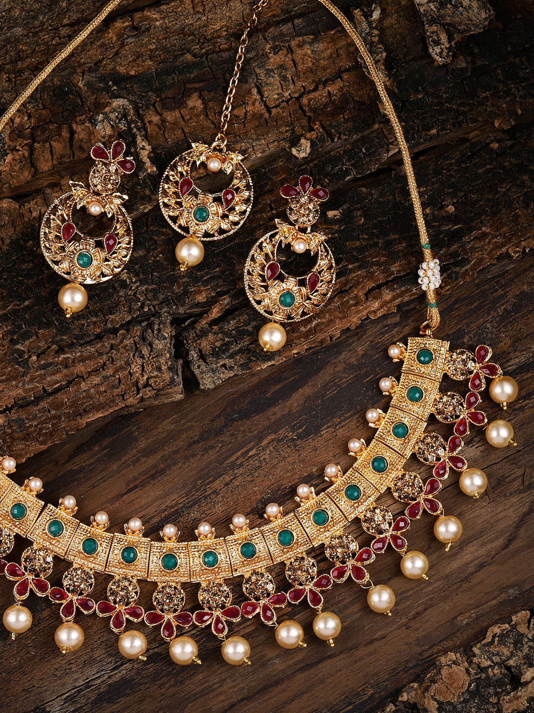 

Zaveri Pearls Gold-Toned Jewellery Set