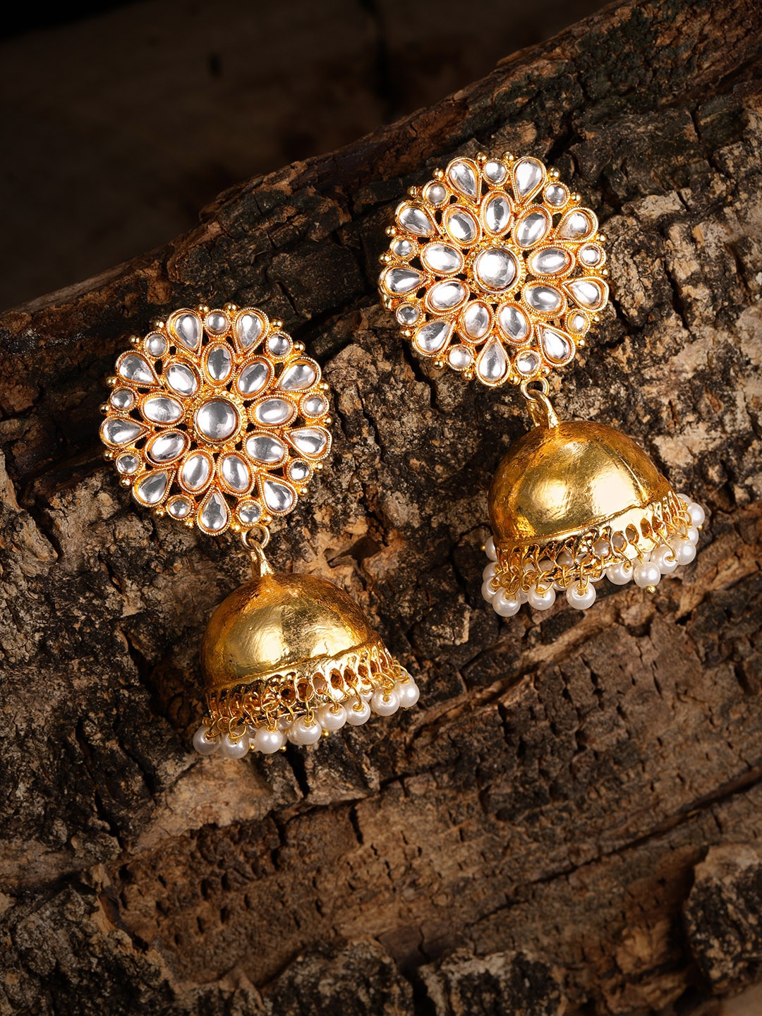 

Zaveri Pearls Gold-Toned & White Dome Shaped Jhumkas