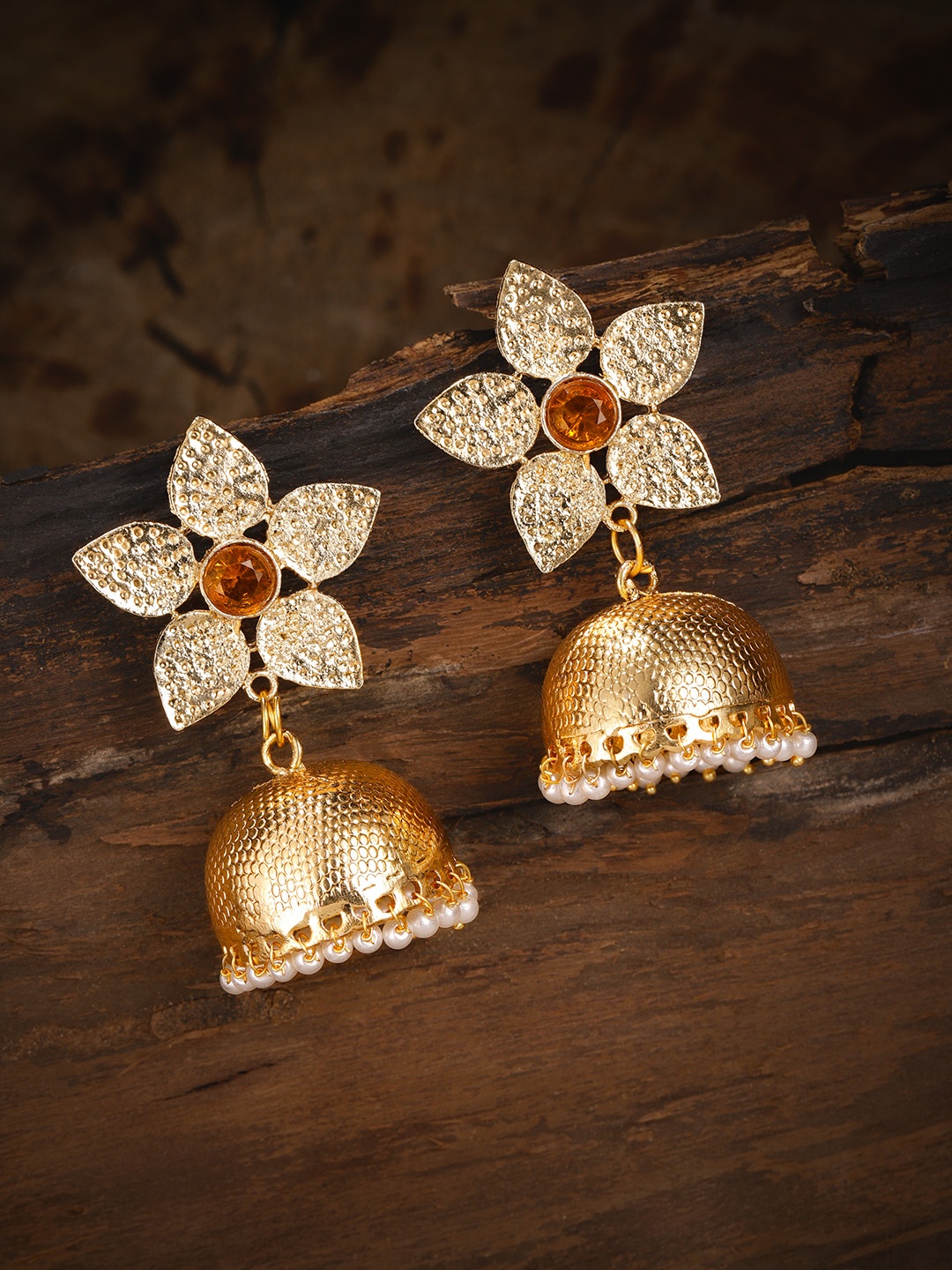 

Zaveri Pearls Gold-Toned Dome Shaped Jhumkas